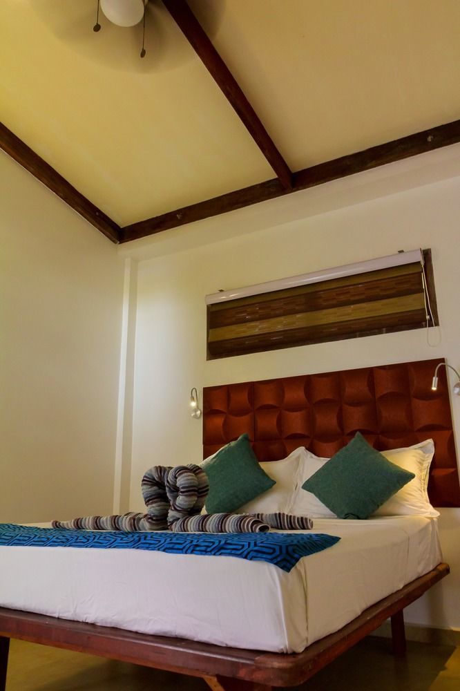Viento Del Mar Hotel General Luna  Exterior photo